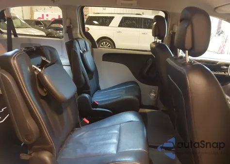 2015 Chrysler Town & Country Touring из США, поврежденный, VIN 2C4RC1BG6FR588550